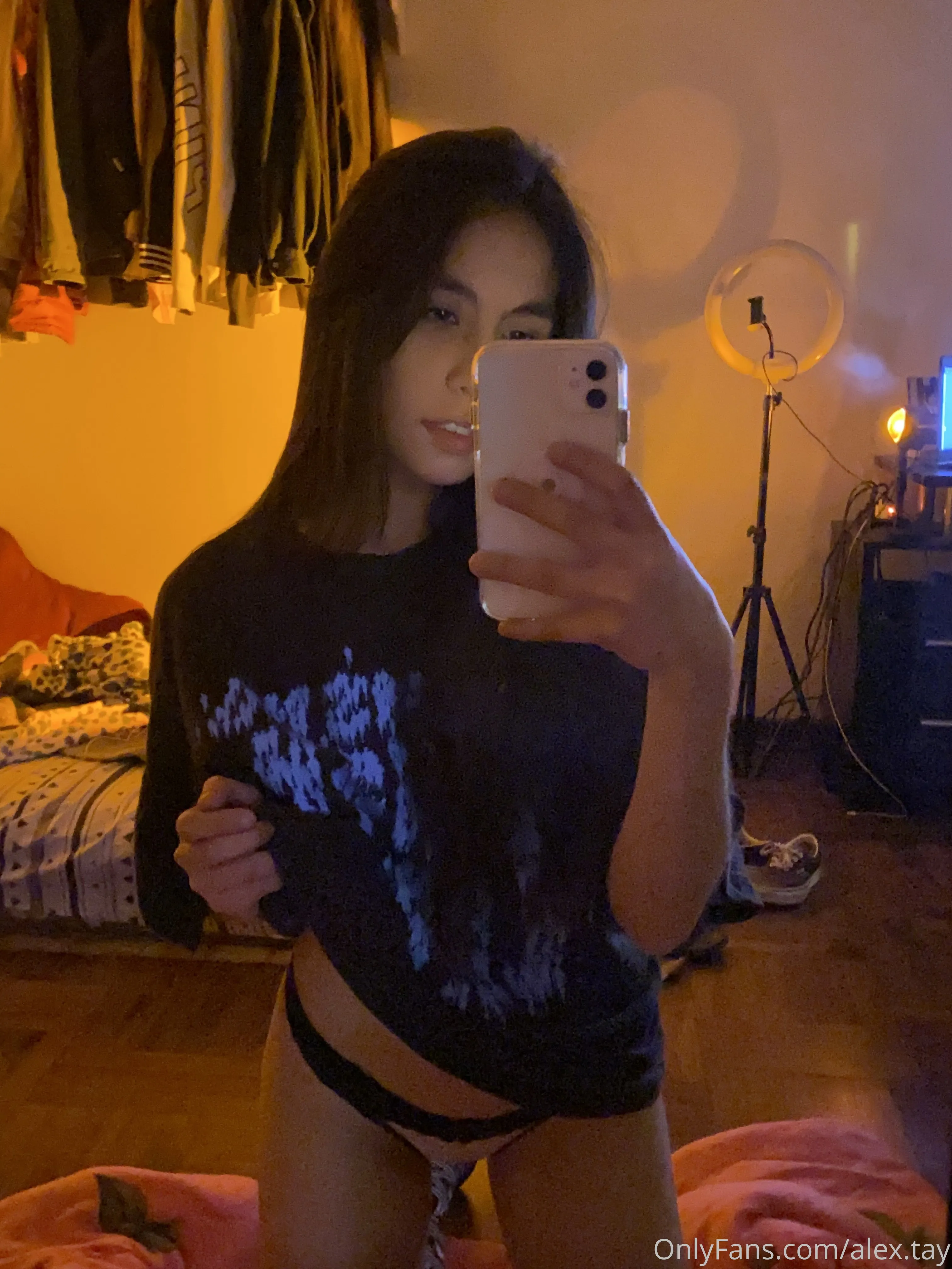 Alex Taylor 🔞🍸 photo #5