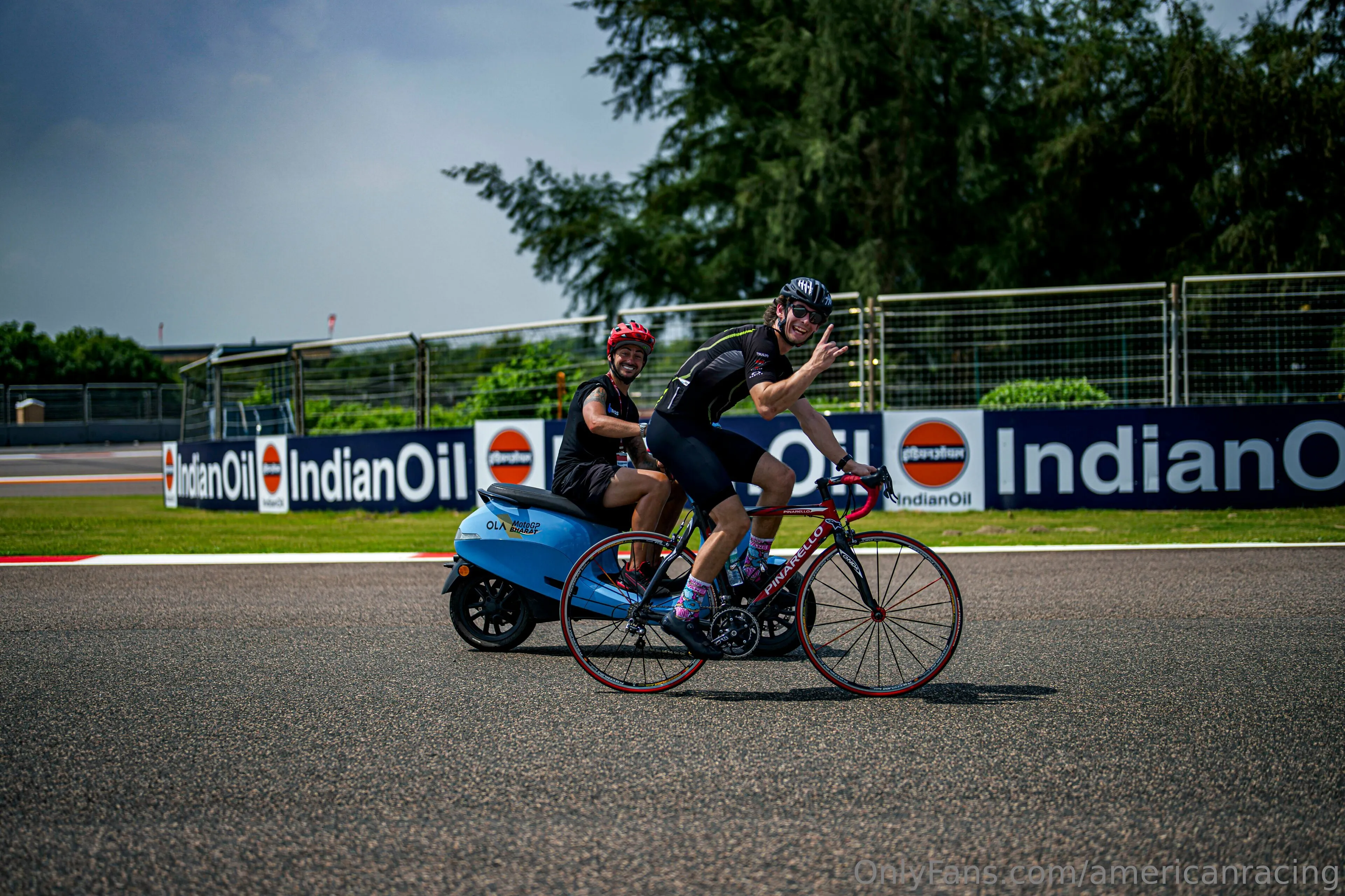 American Racing Team photo #23