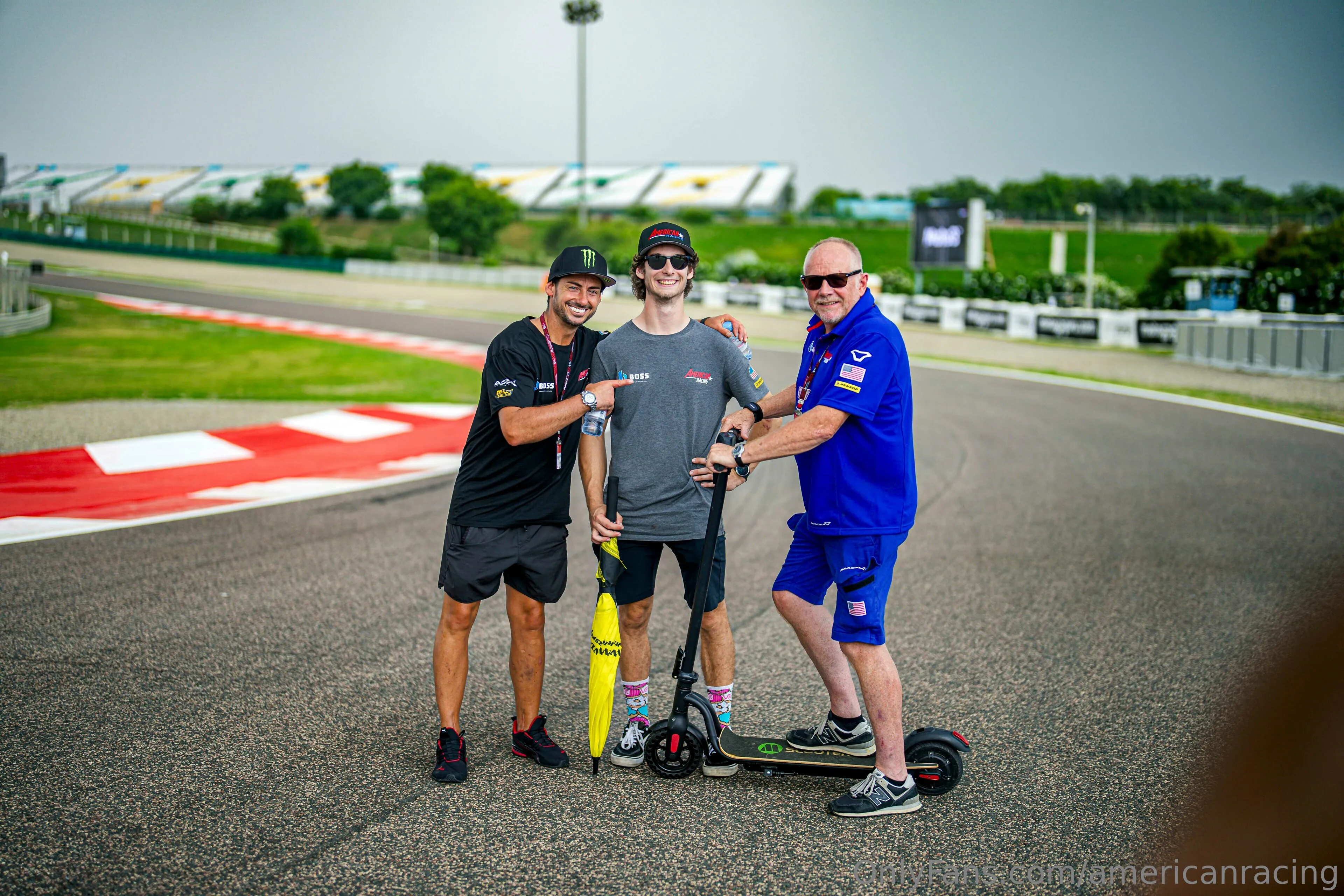 American Racing Team photo #22