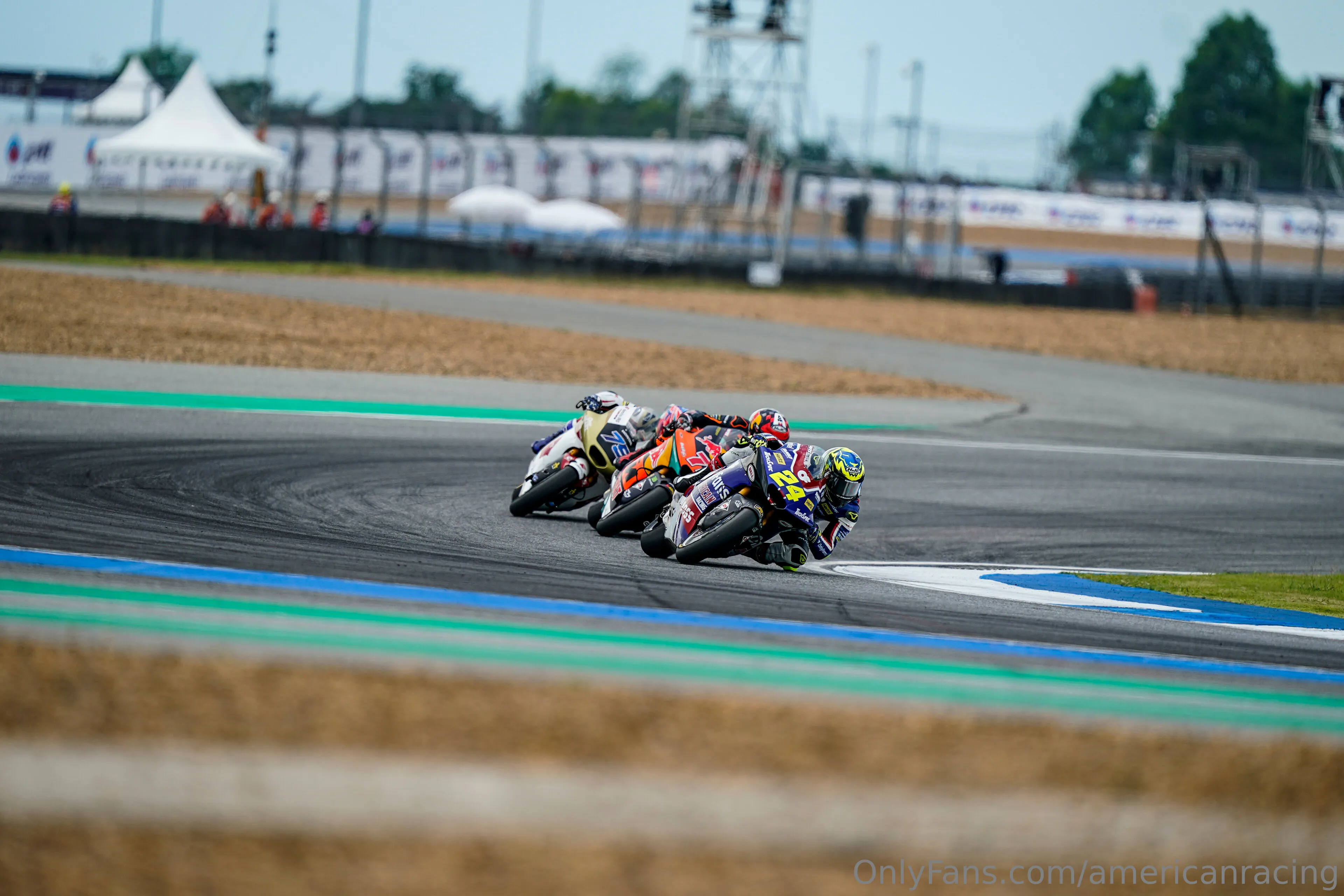 American Racing Team photo #5