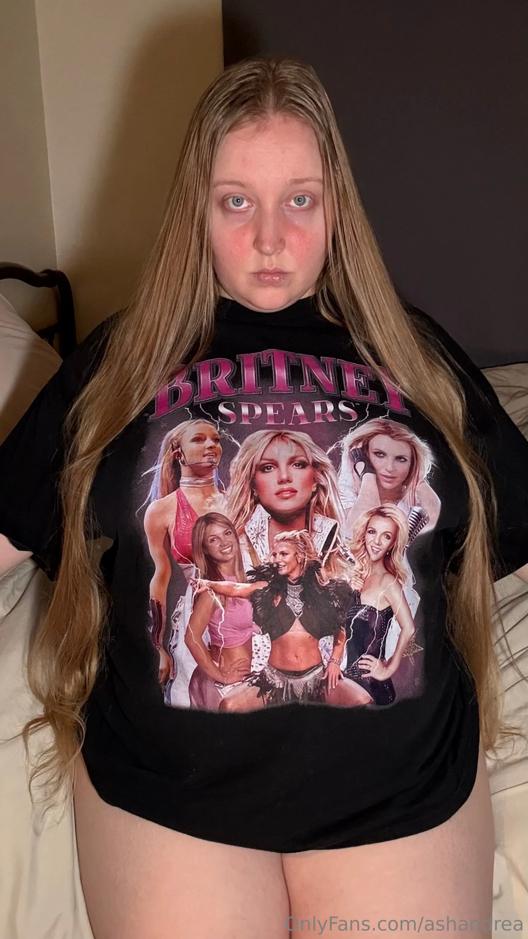 Ash Andrea photo #16