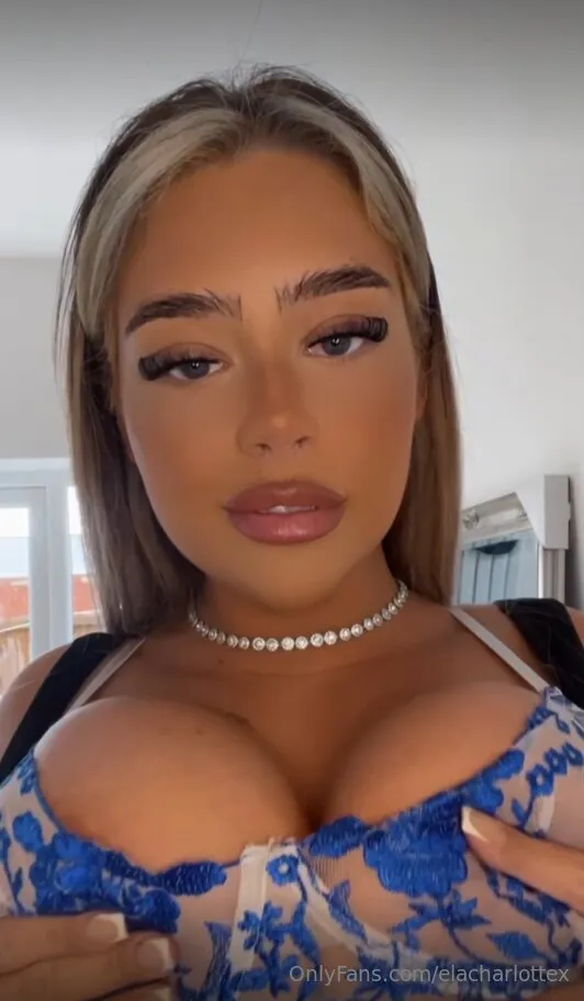 Ela Charlotte photo #21