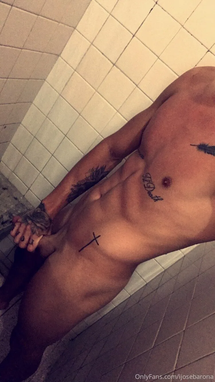 Jose Barona. photo #2