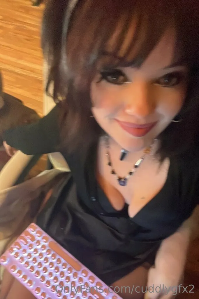 cuddlygf FREE photo #37