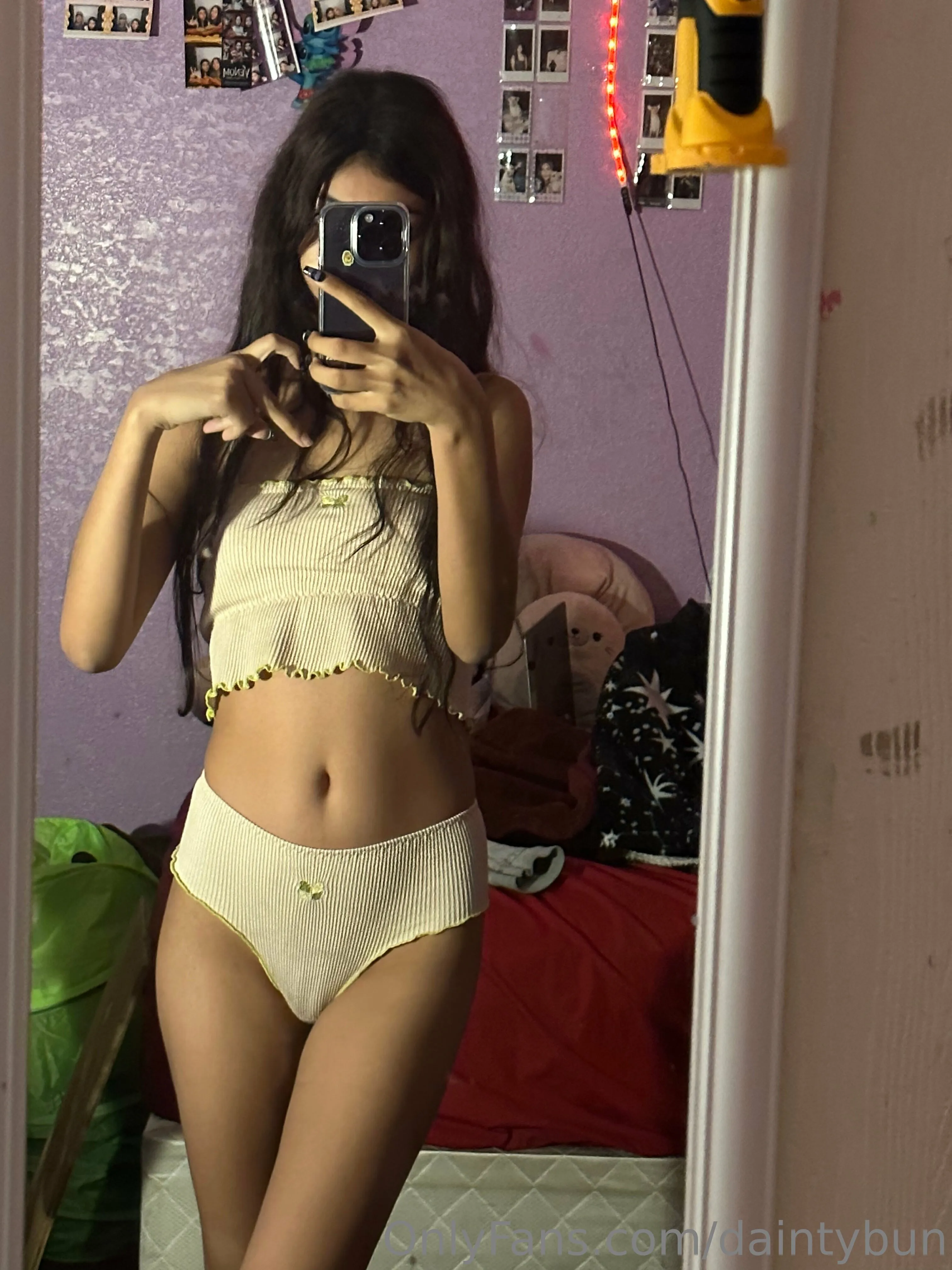 Dainty Bun photo #21