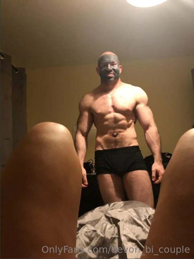 Devon Bi Couple photo #10