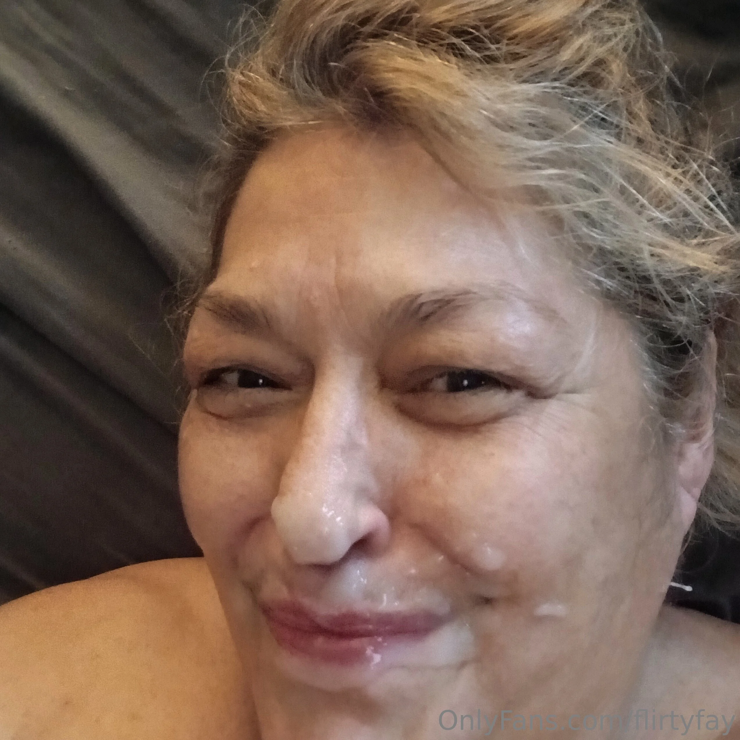 Flirty Fay photo #23