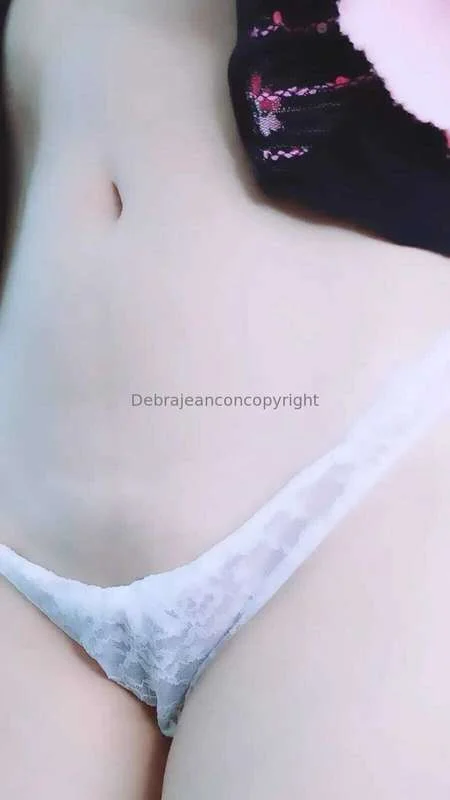 Debra Jean photo #15