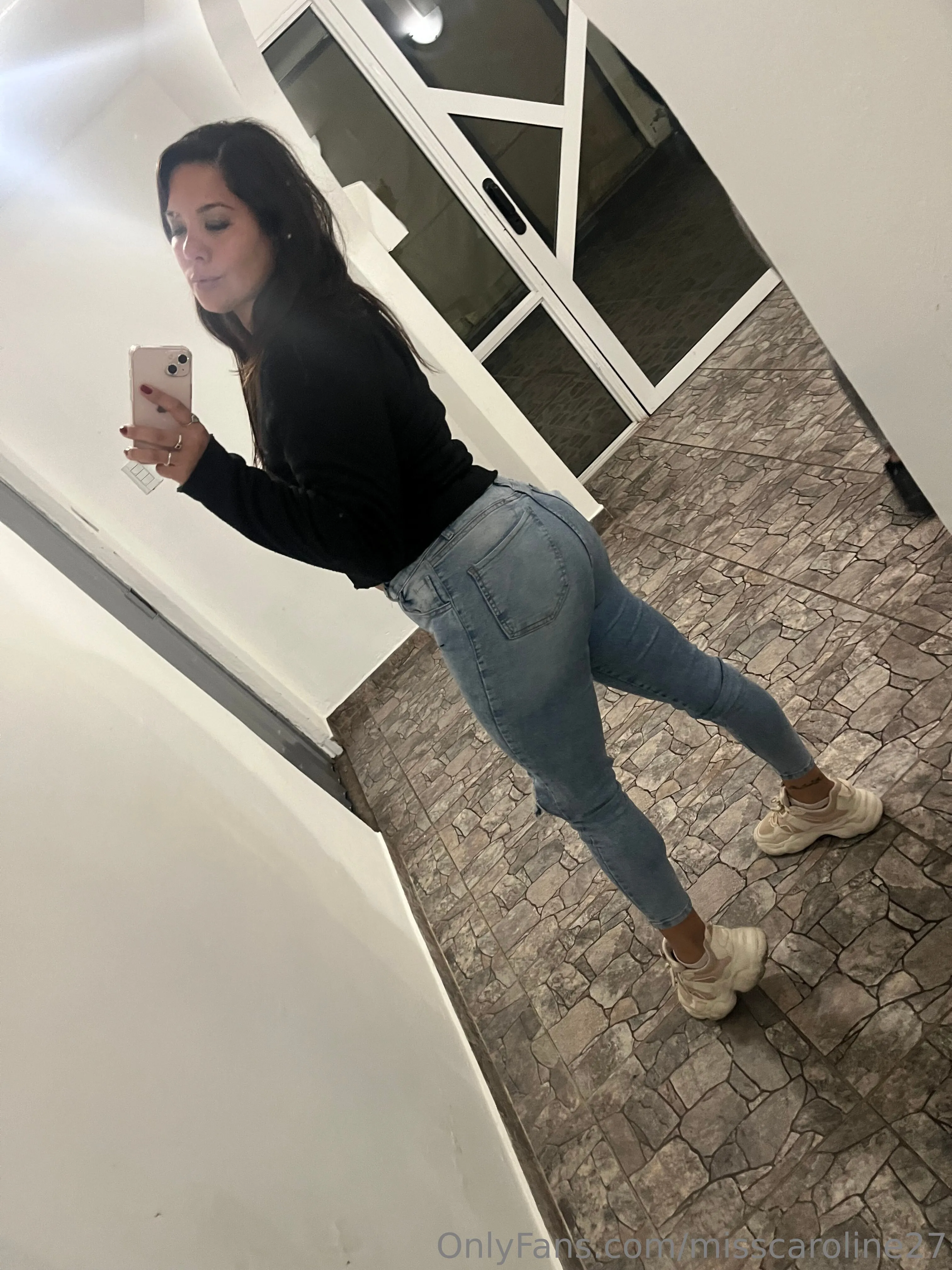 Miss Carolina 🖤👑 photo #56