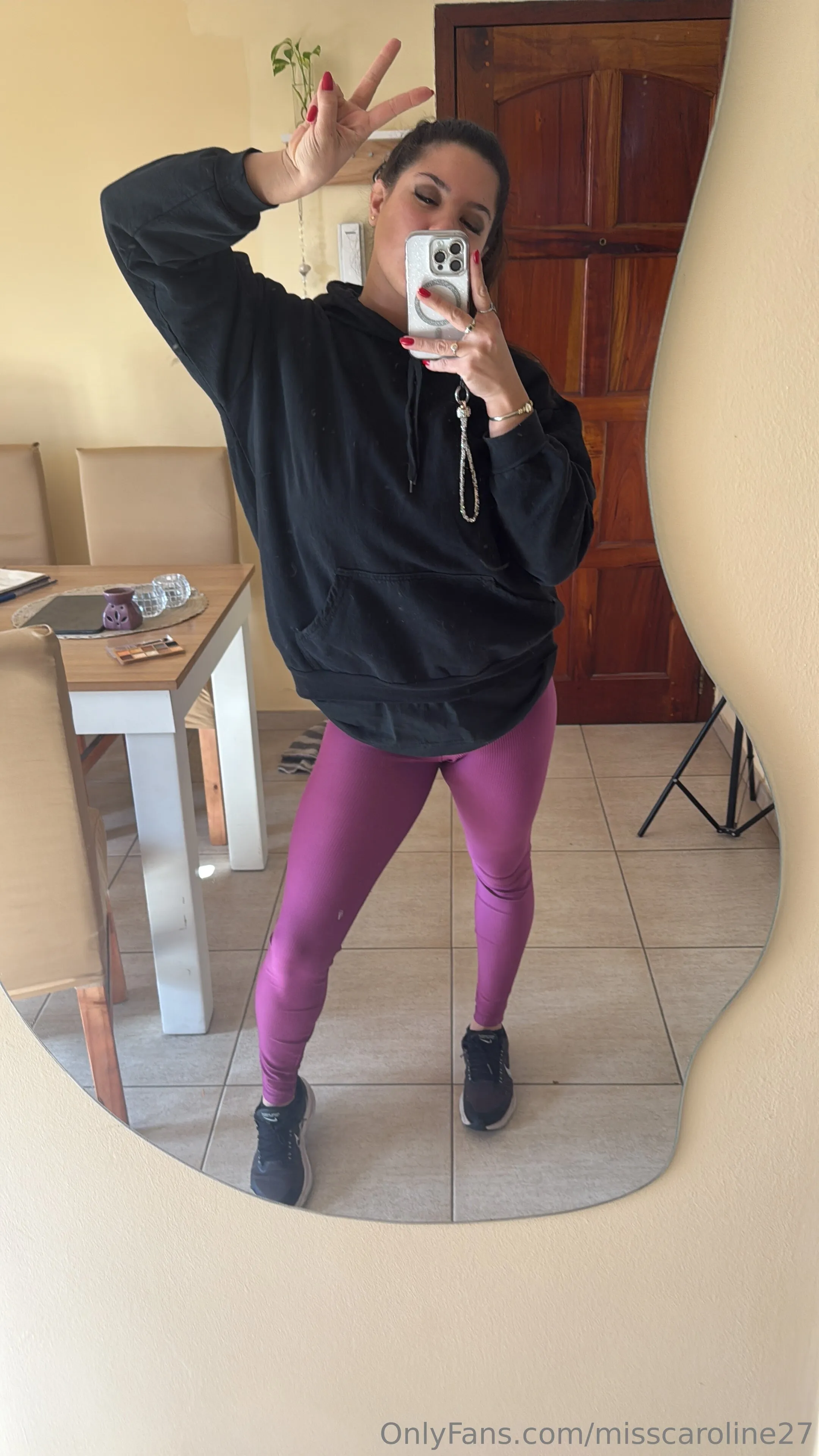 Miss Carolina 🖤👑 photo #41