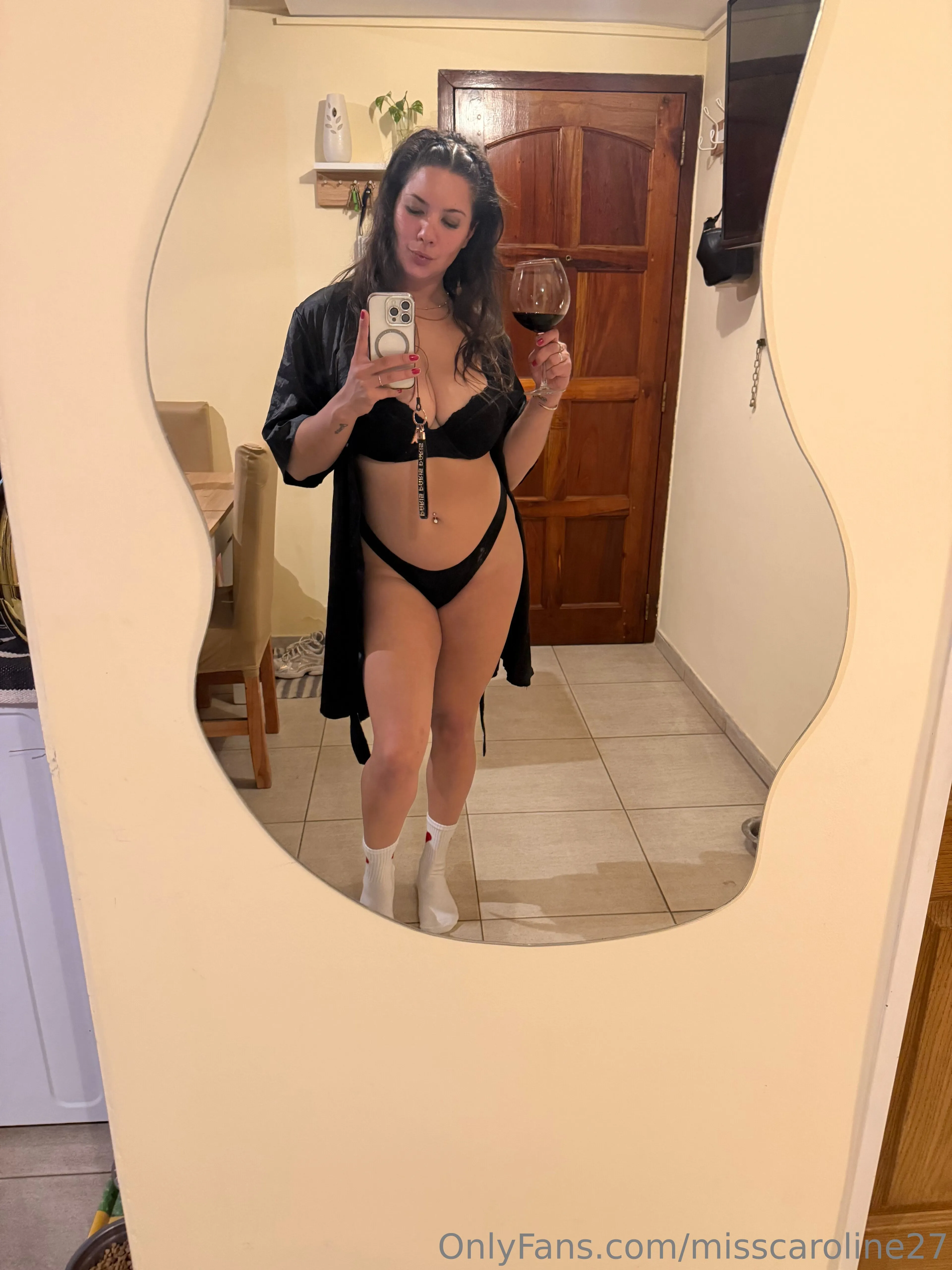 Miss Carolina 🖤👑 photo #27