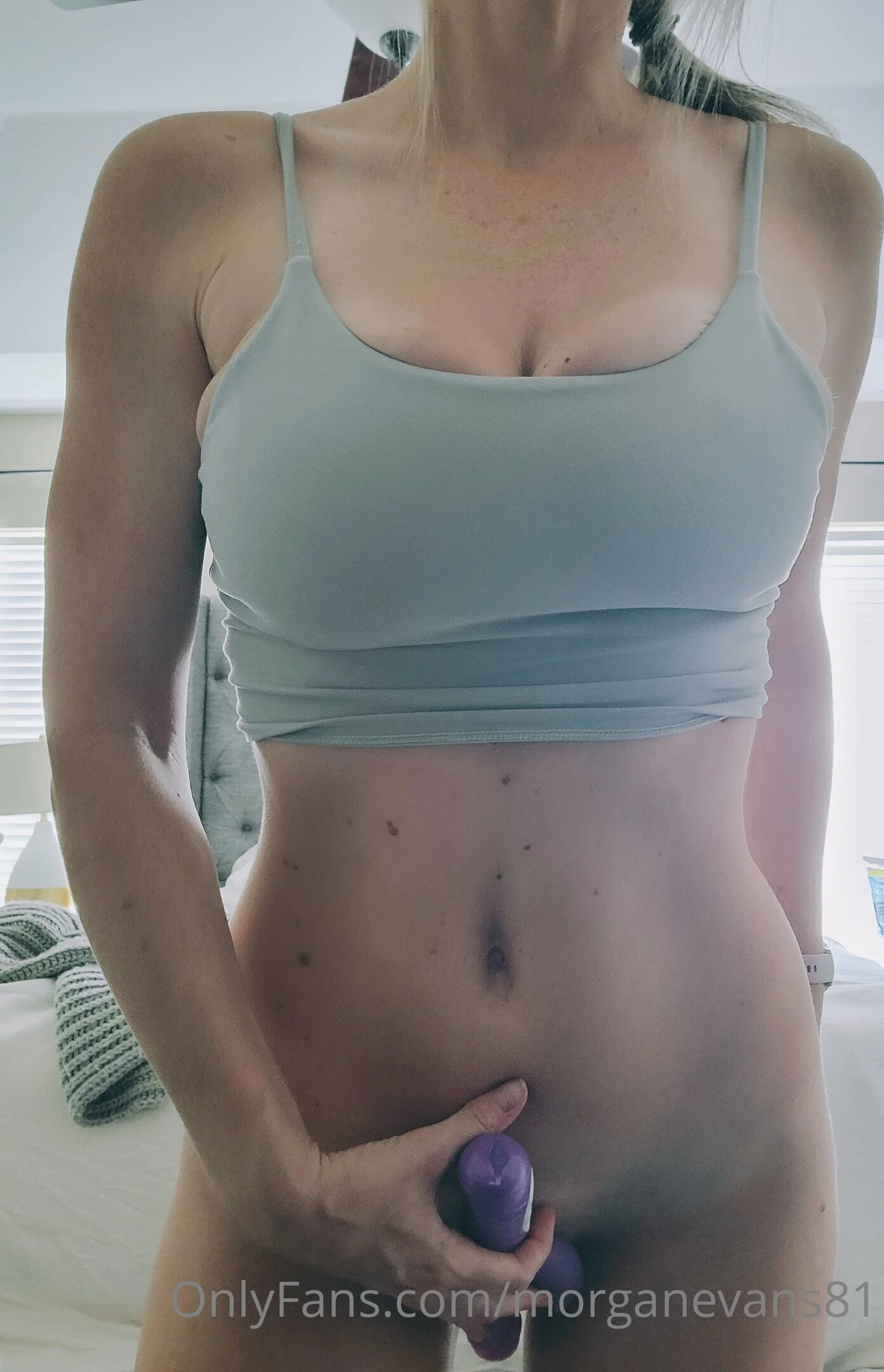 Morgan Evans photo #12