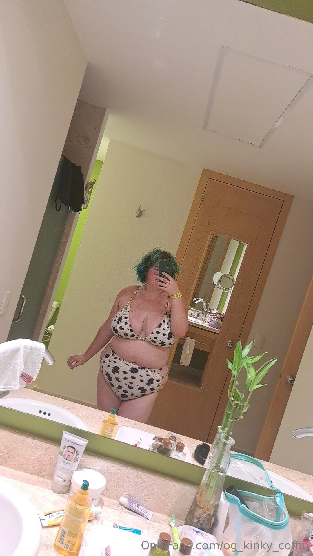 Luna Coffin photo #65