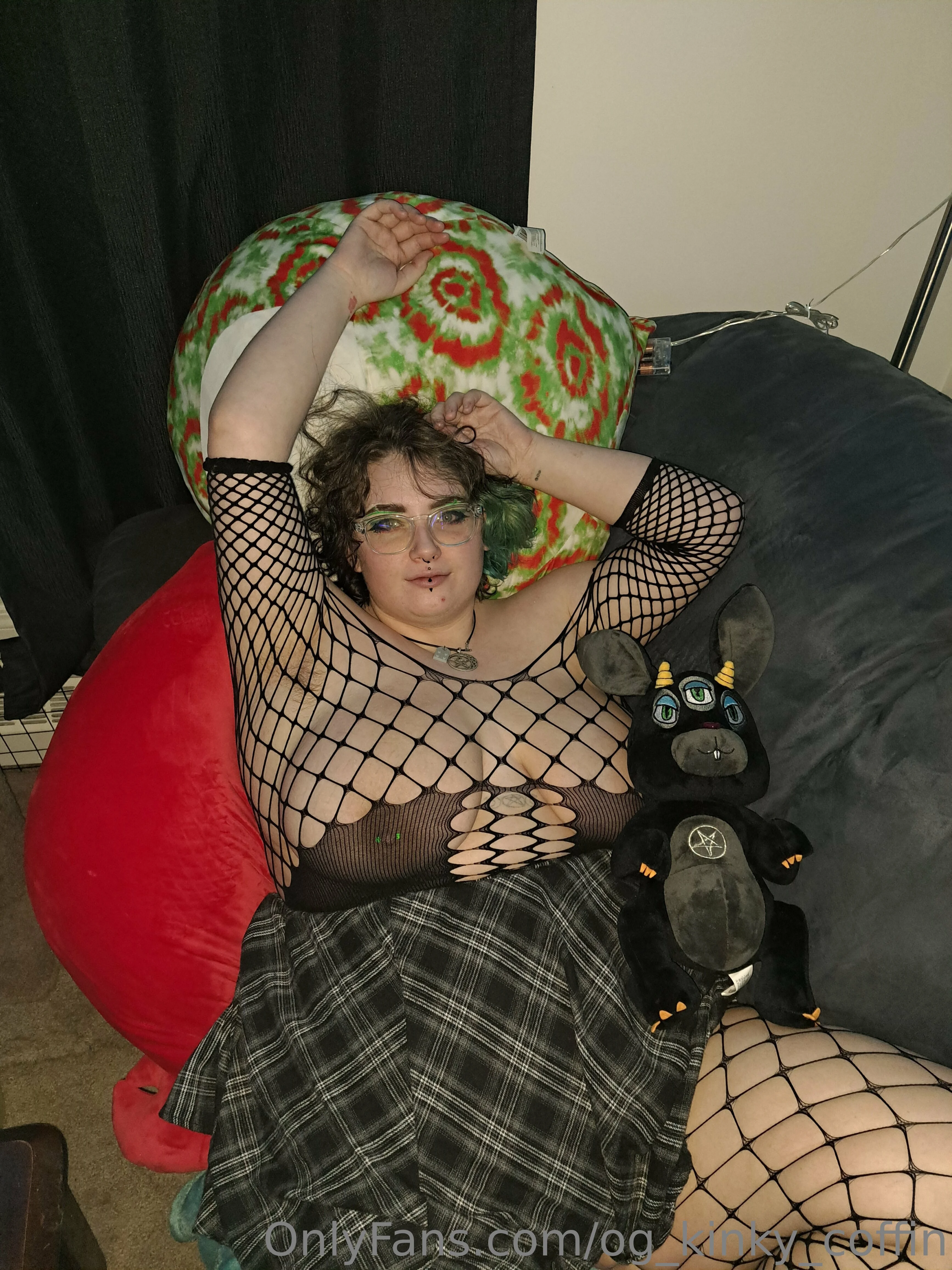 Luna Coffin photo #110