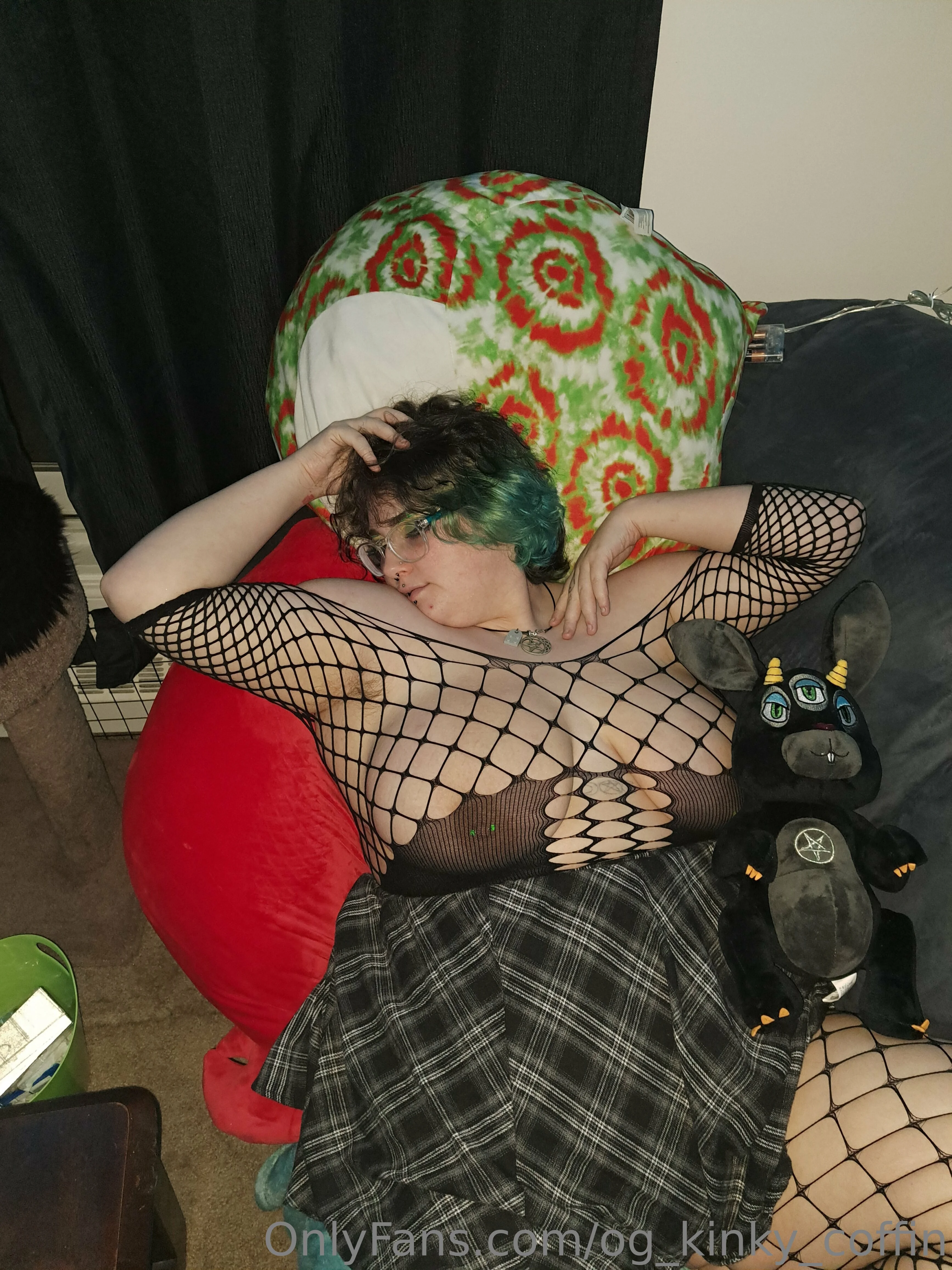 Luna Coffin photo #108