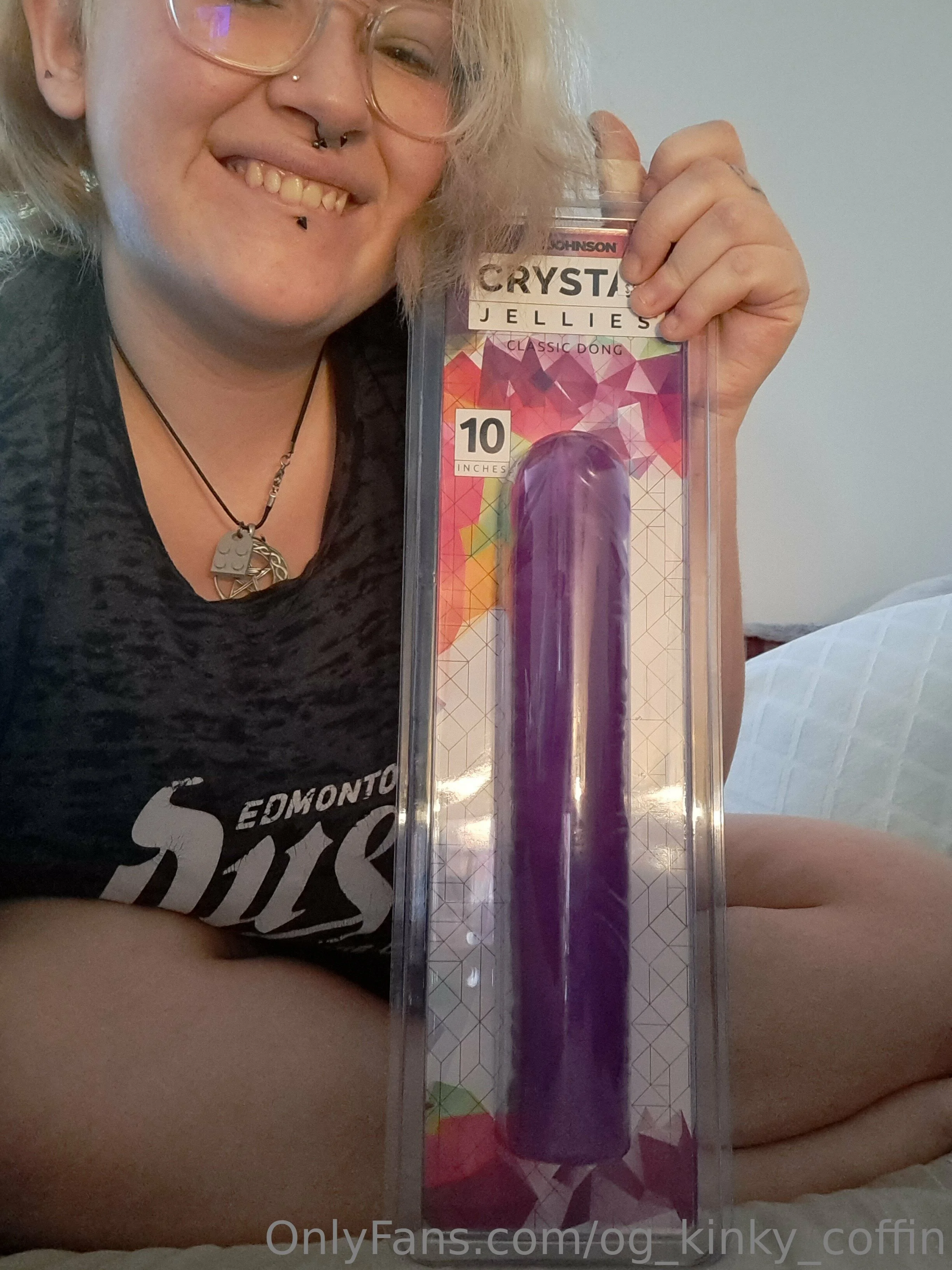 Luna Coffin photo #105