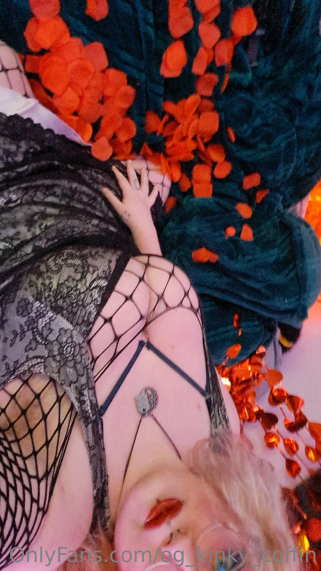 Luna Coffin photo #94