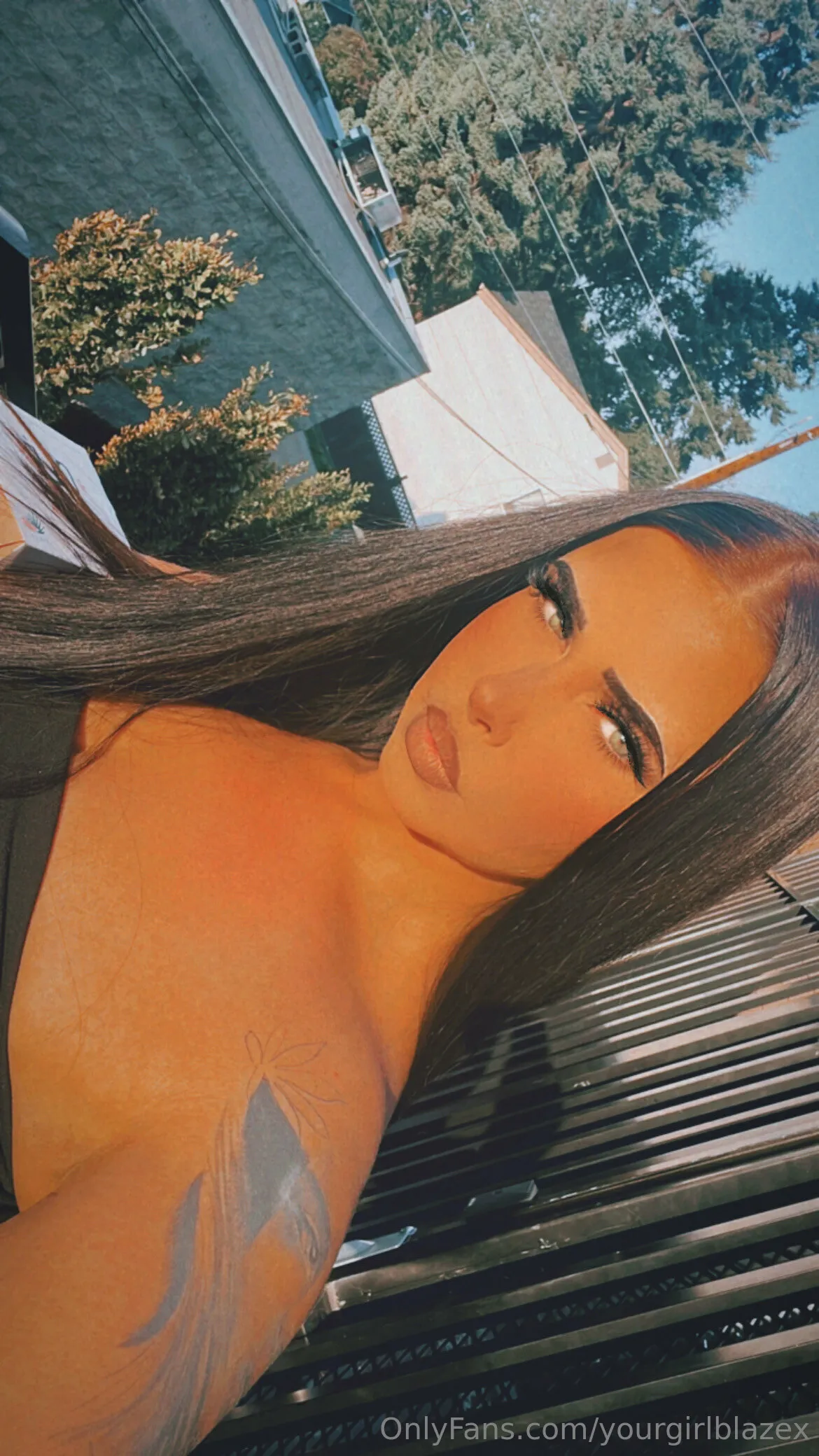 yourgirlblaze photo #3