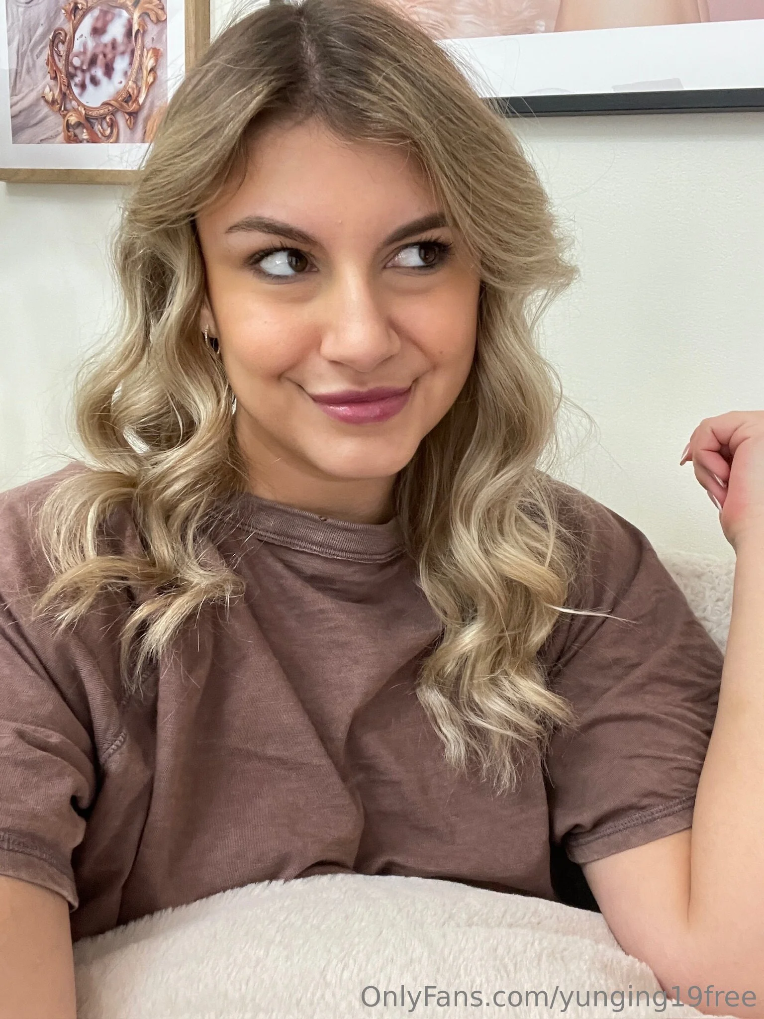 Ashley Elizabeth FREE photo #19