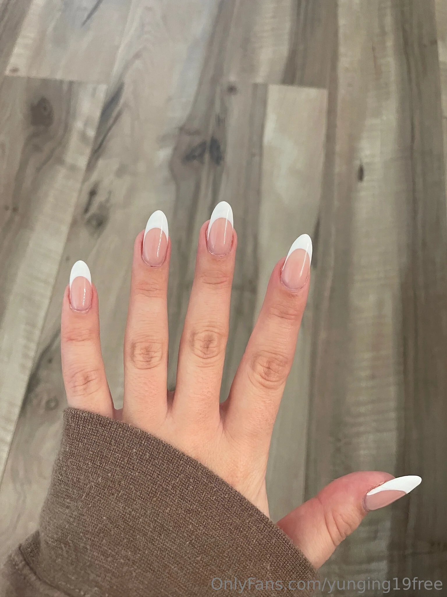 Ashley Elizabeth FREE photo #17