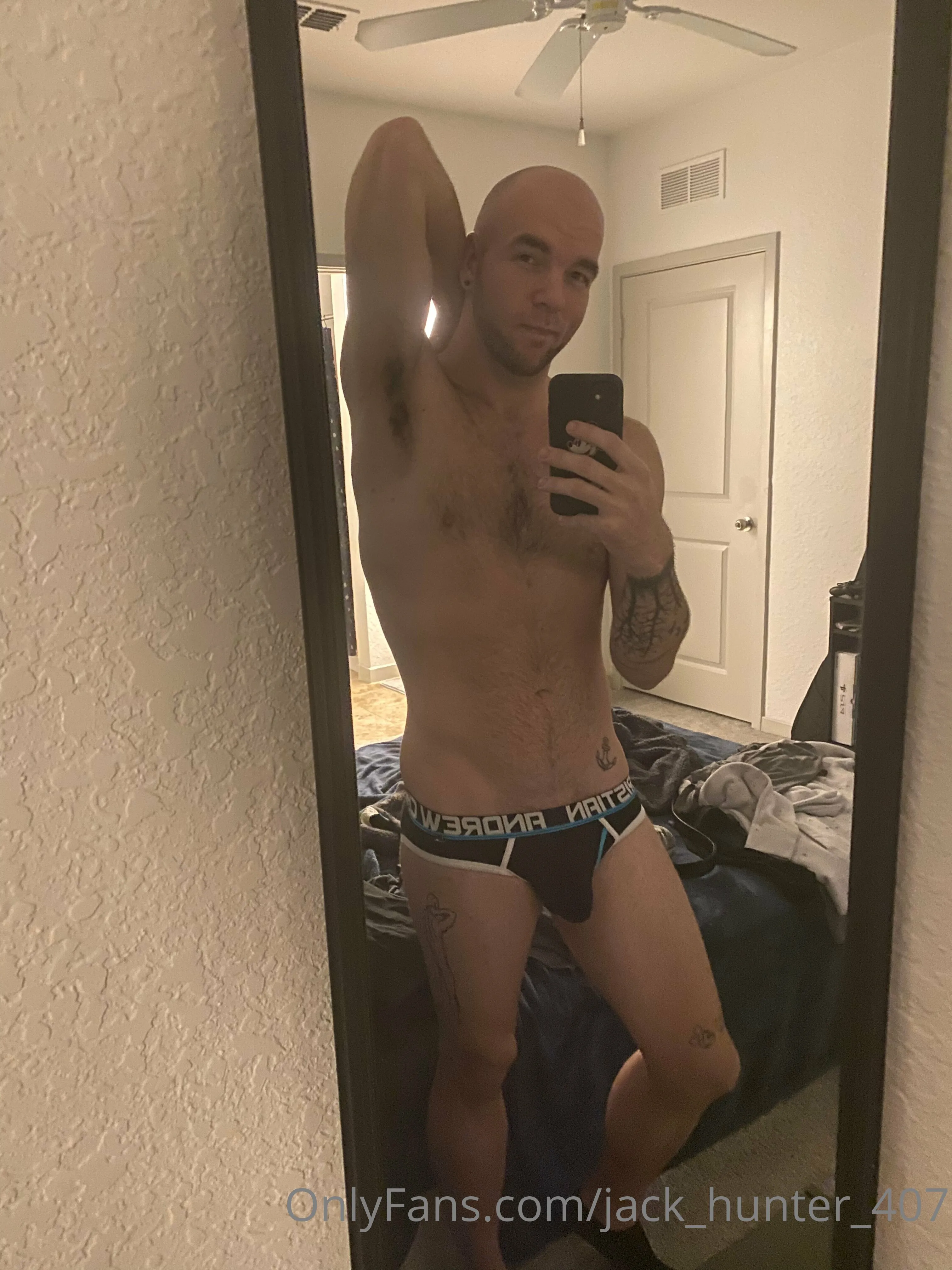 Jack_Hunter_407 photo #4