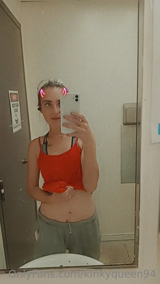 Raylin Reid😈 photo #12