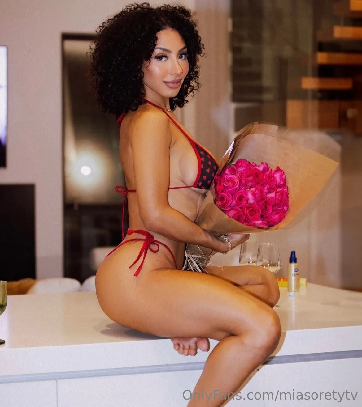 Mia Sorety photo #32