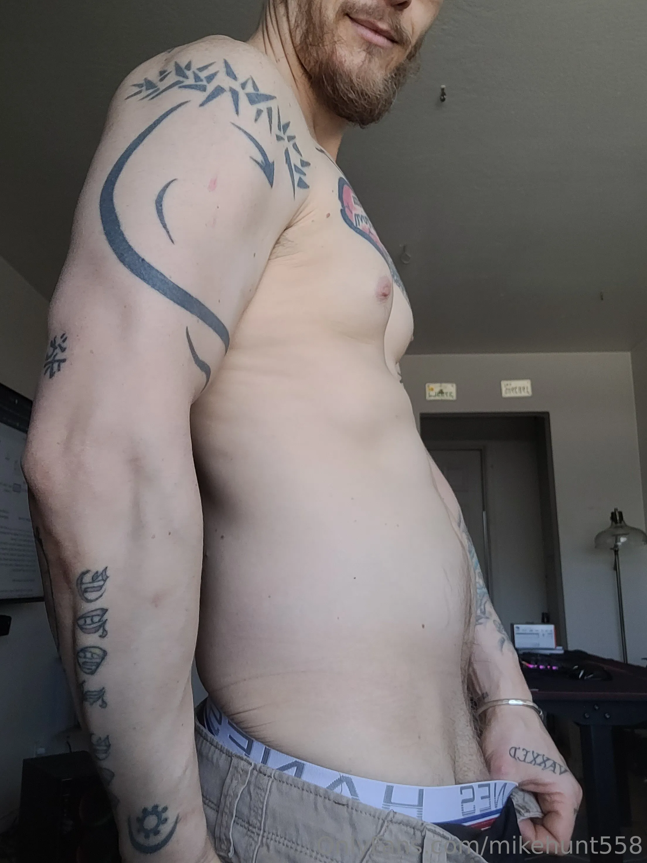 Tom Foolery photo #2