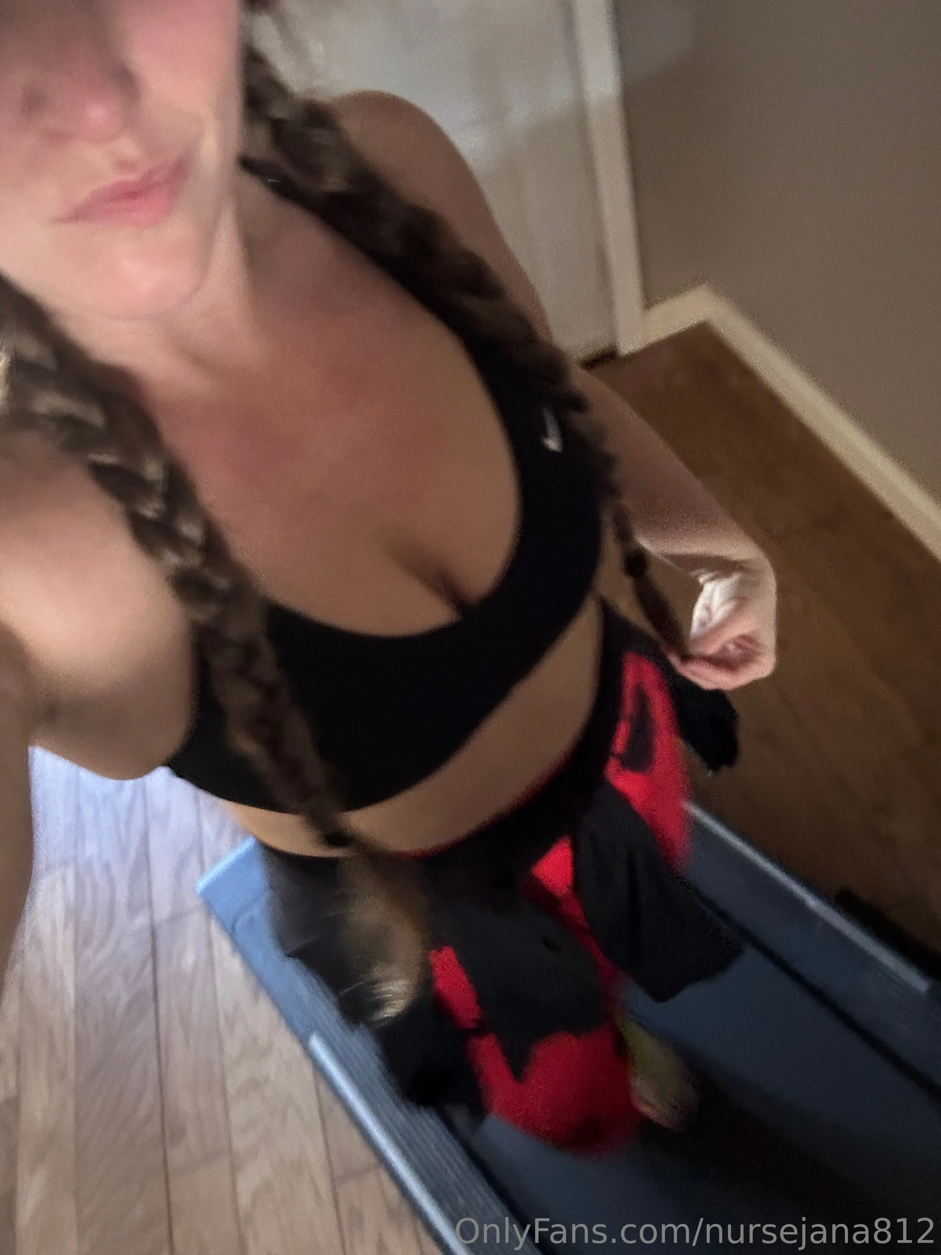 NurseJana812 photo #4