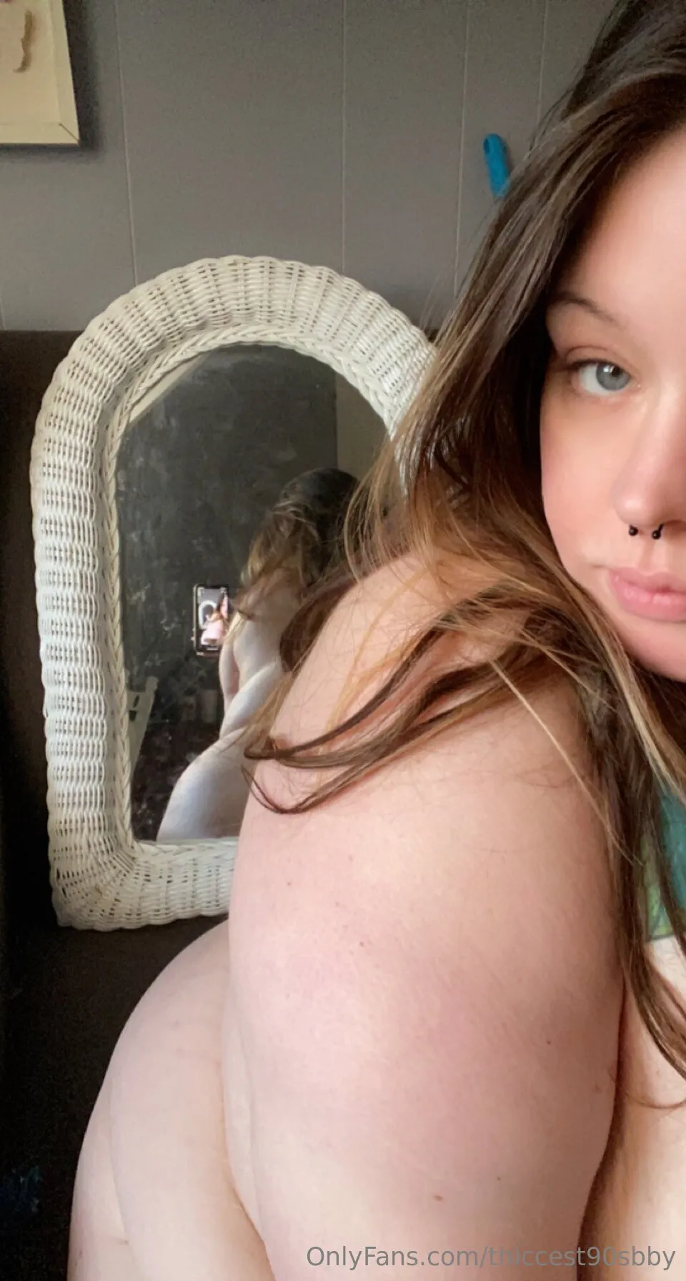 Thicc90sbby photo #35