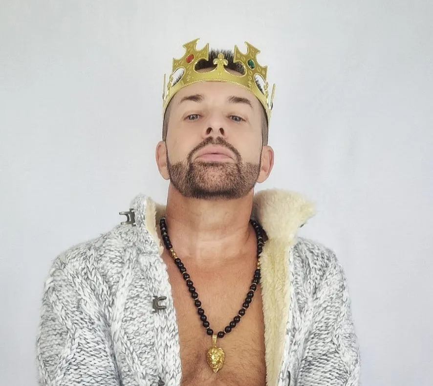 S🄴R🅹IⓄ ¹⁸,⁰ᴷ🅵🆁🅴🅴.¹ ⁵٪🔝